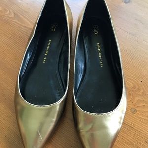 Gap gold slip in flat sz 10 party boho shoe fun fun